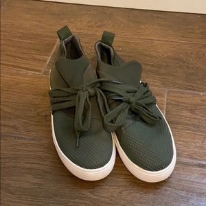 Steve Madden Sneakers
